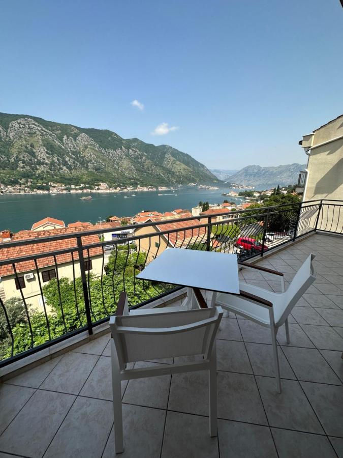 Point Of View Apartment Kotor Exterior photo